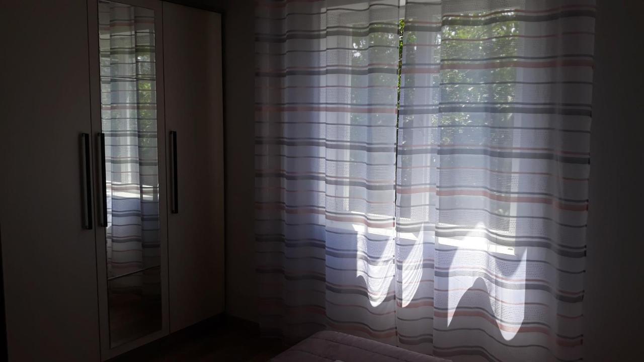 Mini Apartment Petra - Rooms Purple & Green With Kitchen And Garden Dubrovnik Ngoại thất bức ảnh