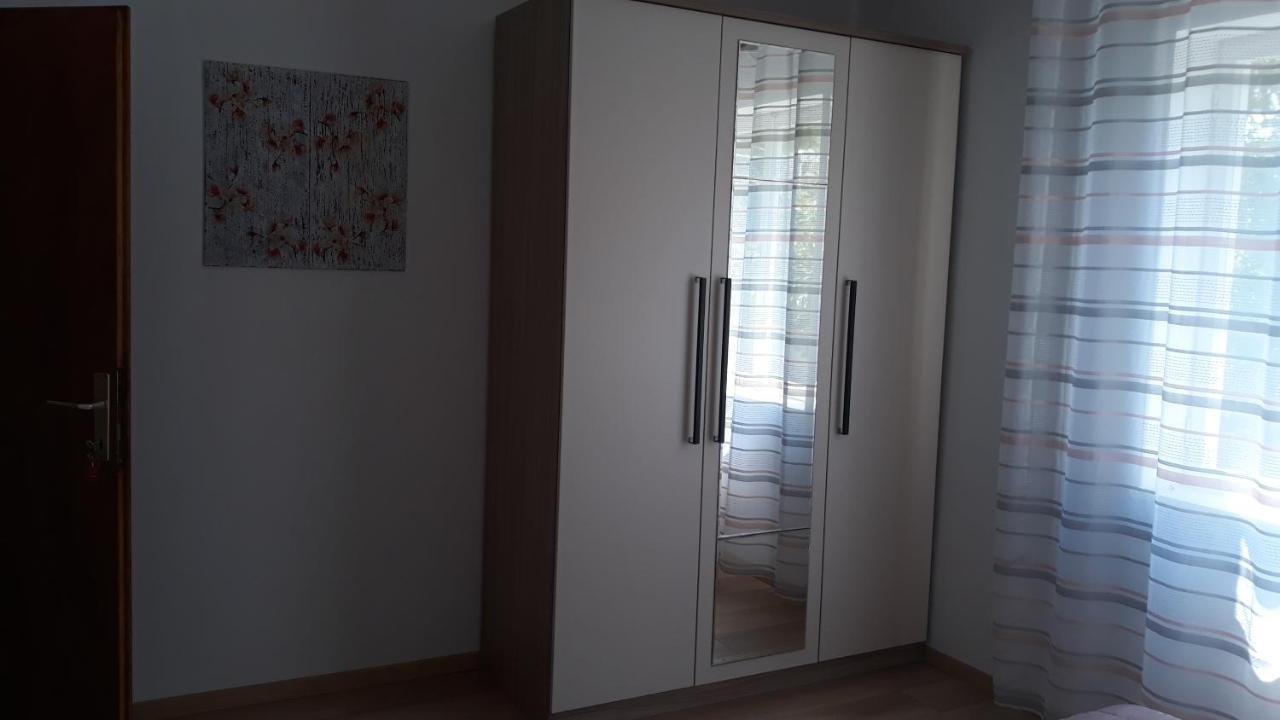 Mini Apartment Petra - Rooms Purple & Green With Kitchen And Garden Dubrovnik Ngoại thất bức ảnh