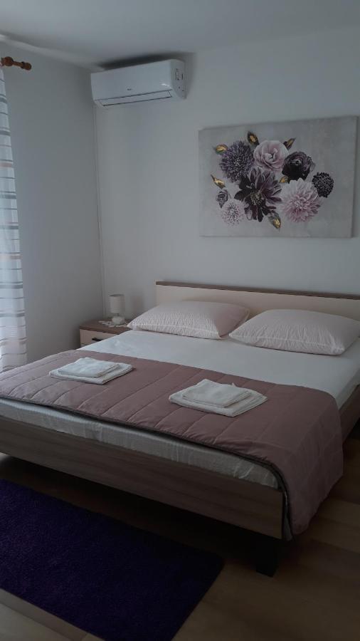 Mini Apartment Petra - Rooms Purple & Green With Kitchen And Garden Dubrovnik Ngoại thất bức ảnh