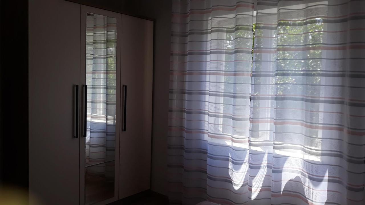 Mini Apartment Petra - Rooms Purple & Green With Kitchen And Garden Dubrovnik Ngoại thất bức ảnh
