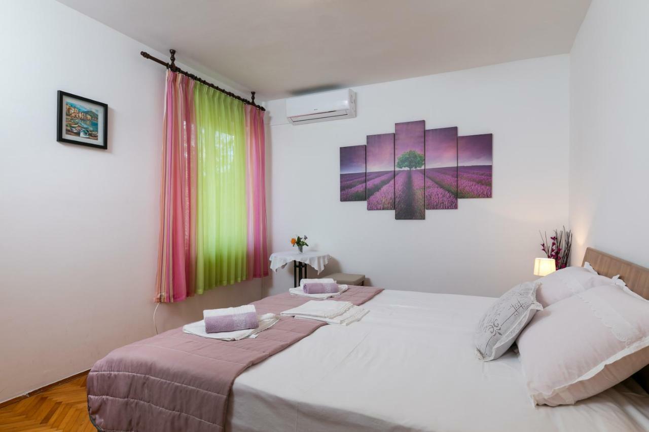 Mini Apartment Petra - Rooms Purple & Green With Kitchen And Garden Dubrovnik Ngoại thất bức ảnh